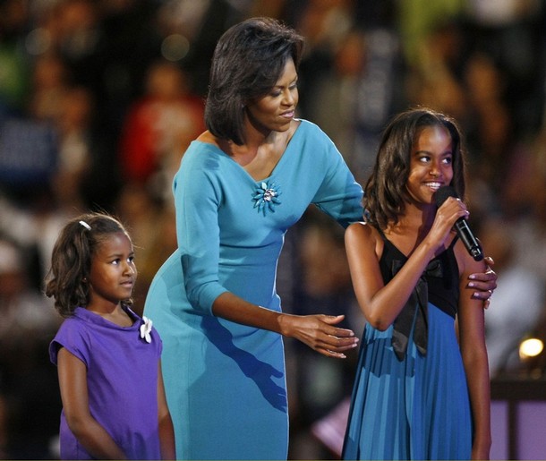 Obama with daughters Sasha and Malia speak via satellite in Denver