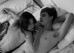 black-and-white-couple-girl-and-boy-hipster-Favim.com-530541