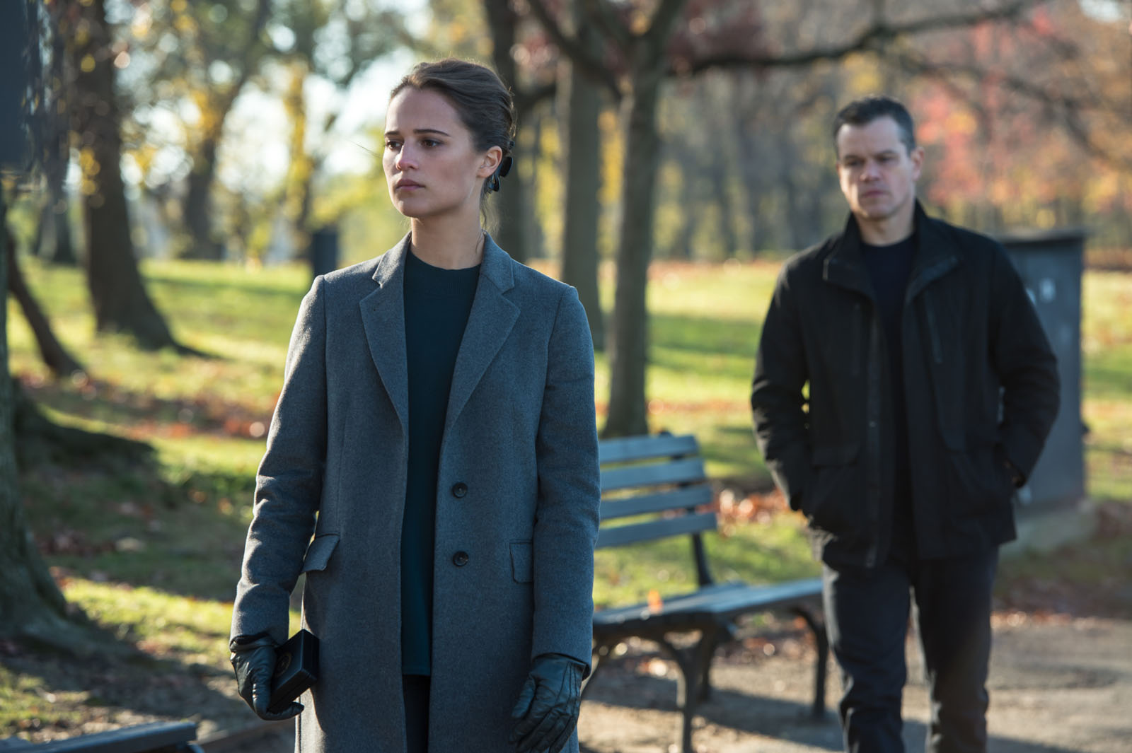 Heather (Vikander) and Bourne (Damon) are each other's foils in "Jason Bourne".