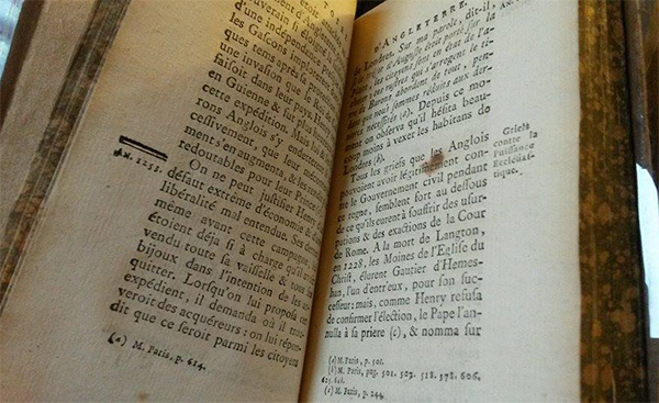 Ah, the sweet pleasure of reading a book written by a Scot yet translated in French because said language was then the European lingua franca.