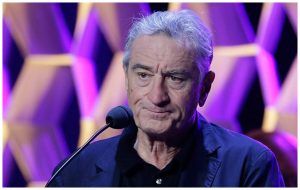 Tribeca FF cofounder Robert De Niro has publicly regretted banning "Vaxxed" from the festival's lineup and says it's a movie people should see.