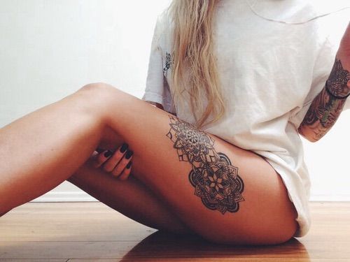 Not her but pretty close to what this abomination on her thigh looked like.