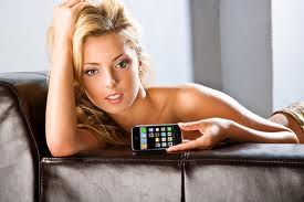 iphone-sexy-girl-holding-hot-cool-nice-photo-phone