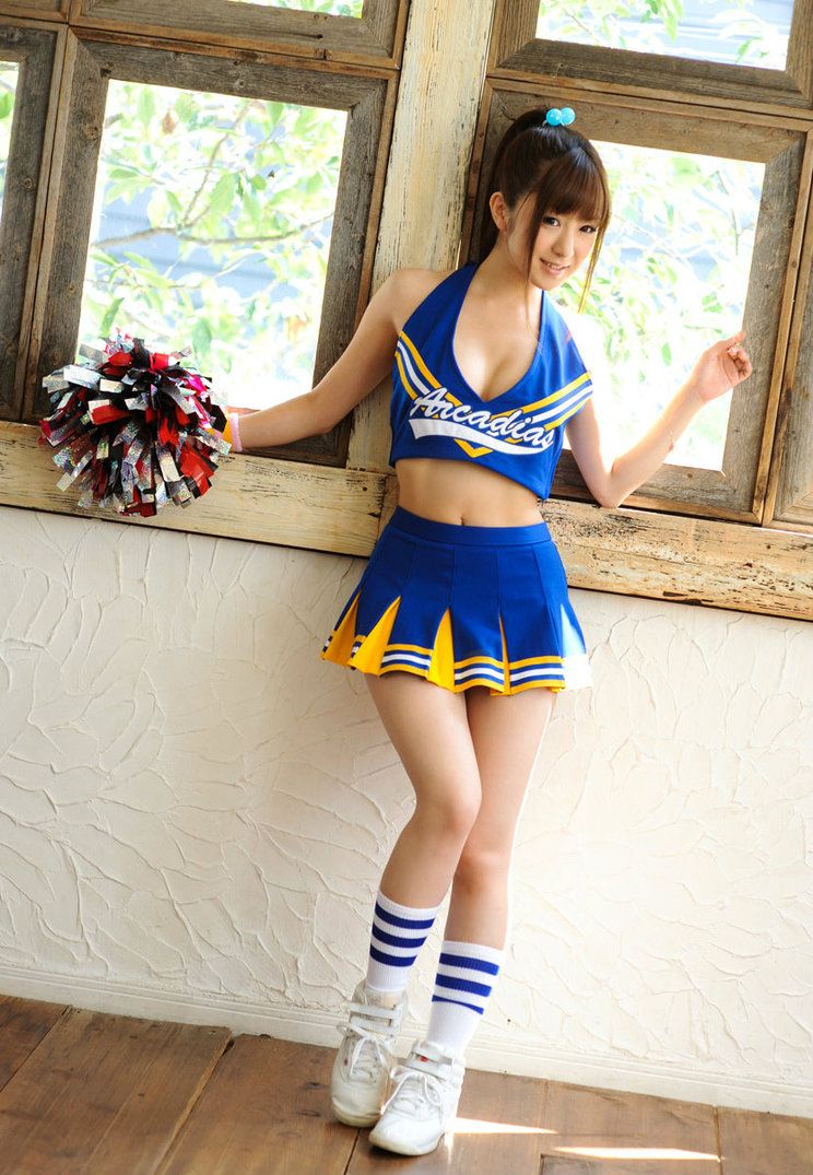 japanese_cheerleader_03_by_hanzo_hasashi-d8jcmot